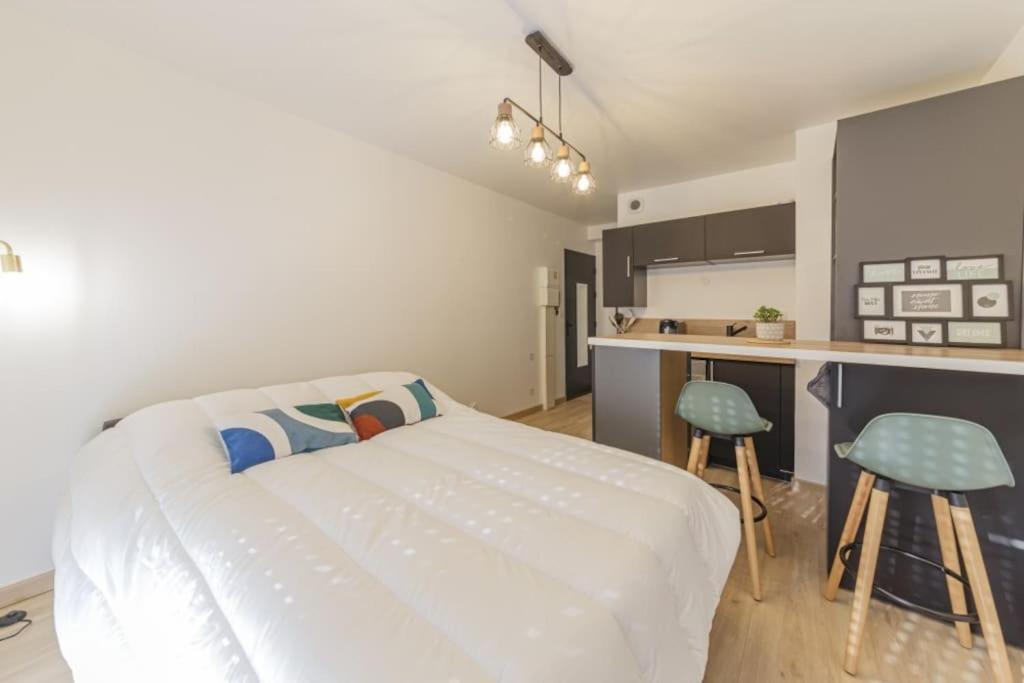 Le Studio Gare Rennes Extérieur photo